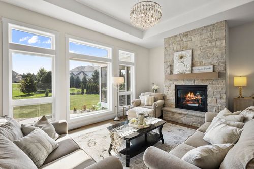 6682 Morning Dew Ln, Sun Prairie, WI, 53590-9317 | Card Image