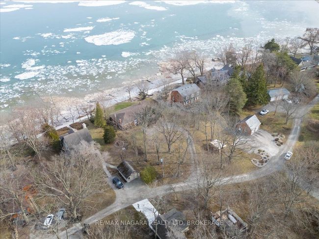 12 Harbourview Rd, House other with 3 bedrooms, 2 bathrooms and 8 parking in Port Colborne ON | Image 40