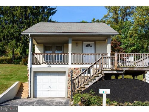 374 Dehaven St, W Cnshohocken, PA, 19428-2626 | Card Image