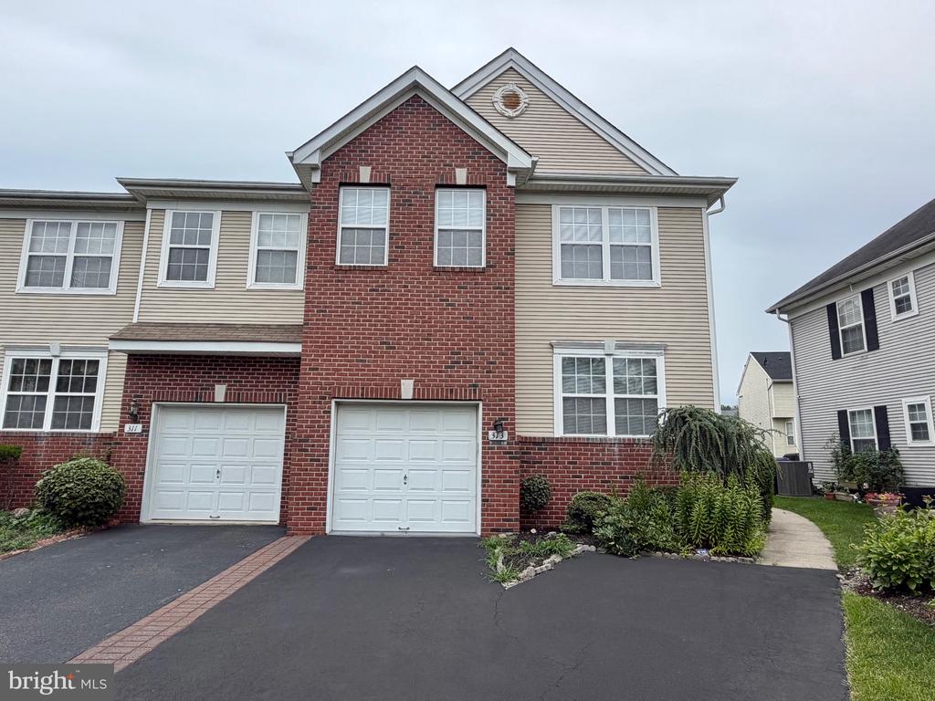 Residential Lease in LAWRENCE 2