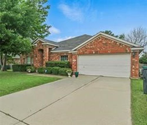 412 N Waterford Oaks Drive, Cedar Hill, TX, 75104 | Card Image