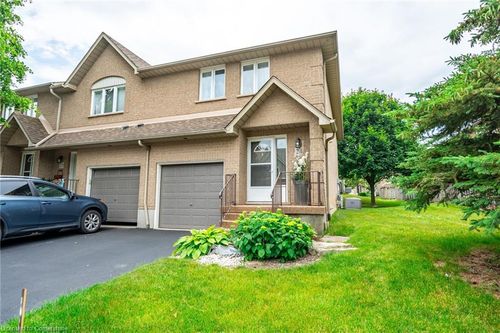 24-100 Vineberg Dr, Hamilton, ON, L8W3X4 | Card Image