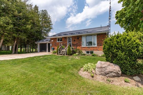 8404 Wellington Rd 15, Conn, ON, N0G1N0 | Card Image