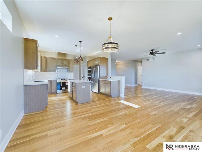 520 N 108 Th St, House other with 4 bedrooms, 3 bathrooms and 3 parking in Lincoln NE | Image 7
