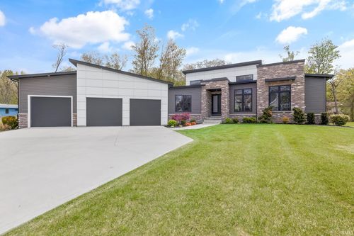 50824 Brownstone Drive, Granger, IN, 46530 | Card Image