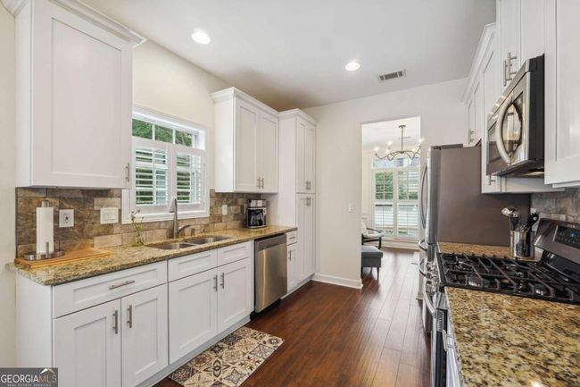 649 Jackson St, House other with 4 bedrooms, 3 bathrooms and null parking in Suwanee GA | Image 8