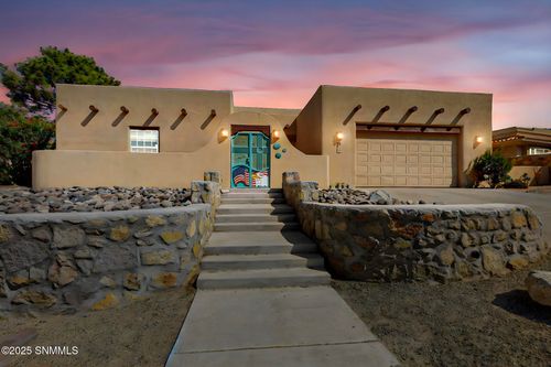 2807 Diamond Springs Dr, Las Cruces, NM, 88011-5224 | Card Image
