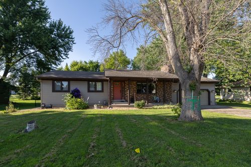 1478 Walnut St, Prescott, WI, 54021-1052 | Card Image