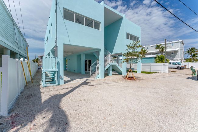 FRont of house | Image 16