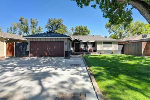720 Ramona Avenue, Modesto, CA, 95350 | Card Image