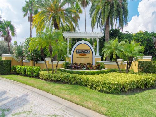 apt-a102-5015 Fairways Cir, VERO BEACH, FL, 32967-7380 | Card Image