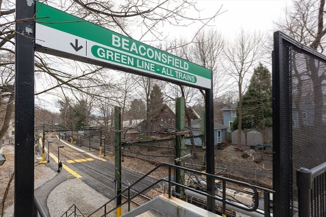 APT-3 - 24 Dean Rd, Condo with 2 bedrooms, 2 bathrooms and 2 parking in Brookline MA | Image 31