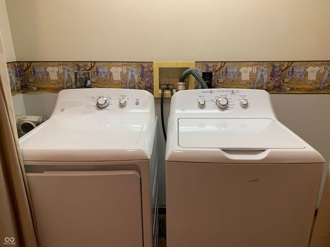 Washer Dryer, approx. 5 years old | Image 27