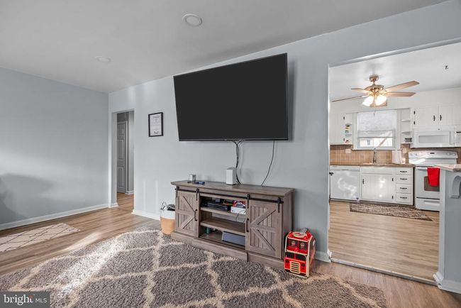 719 Bellevue Ave, House other with 3 bedrooms, 2 bathrooms and null parking in PENNDEL PA | Image 8