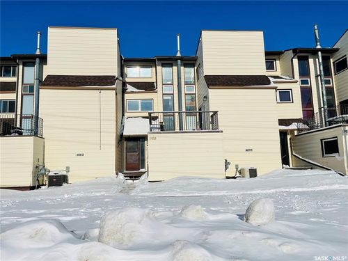 5026 10th Ave, Regina, SK, S4T7P4 | Card Image