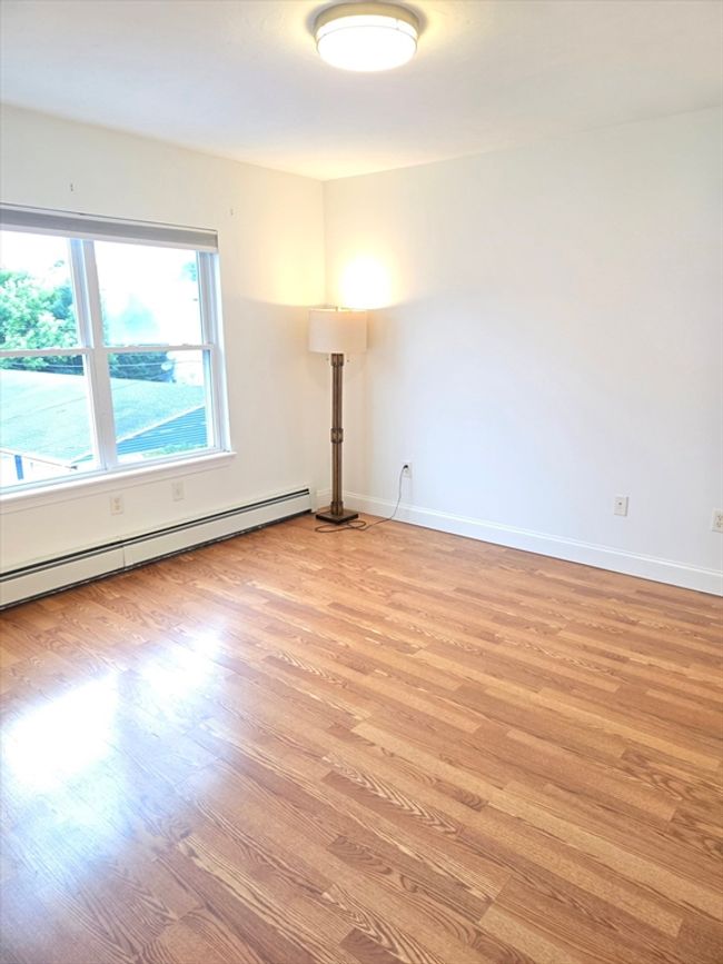 APT-302A - 315 Cambridge St, Condo with 2 bedrooms, 1 bathrooms and 2 parking in Worcester MA | Image 9