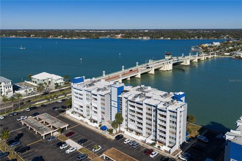 apt-704-500 Treasure Island Cswy, TREASURE ISLAND, FL, 33706-1145 | Card Image