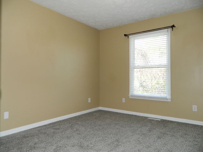 1340 Chucker Dr, House other with 3 bedrooms, 2 bathrooms and 1 parking in Clarksville TN | Image 9