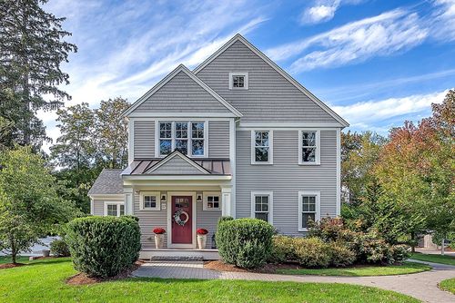 17 Eliot St, Natick, MA, 01760-6040 | Card Image