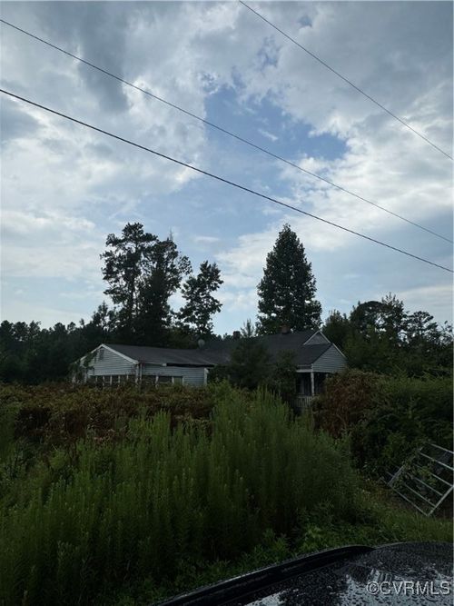 19382 Pine Tree Rd, Yale, VA, 23897-5200 | Card Image