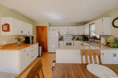 205 Route 9, West Chesterfield, NH, 03466-3106 | Card Image