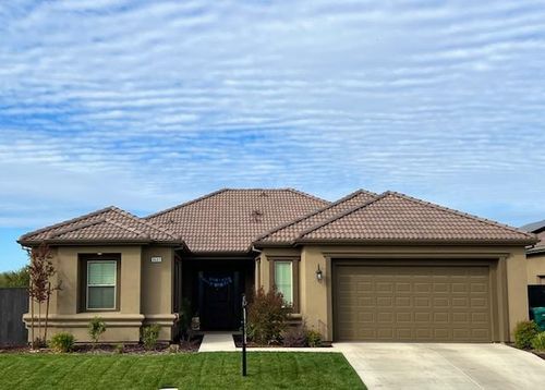 8683 N Verona Way, Hilmar, CA, 95324-8004 | Card Image