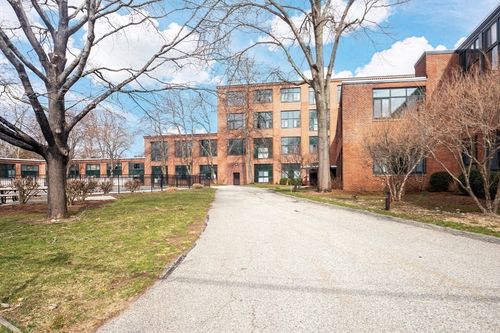 apt-5-150 Rumford Ave, Mansfield, MA, 02048-2148 | Card Image