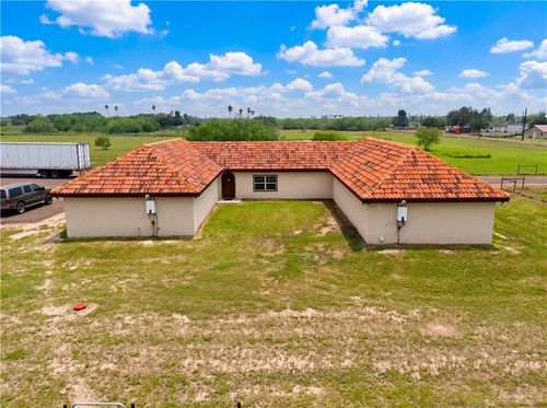 9776 Mile 17 1/2 N, Edcouch, TX, 78538-3516 | Card Image