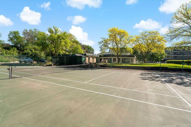 Tennis courts | Image 27