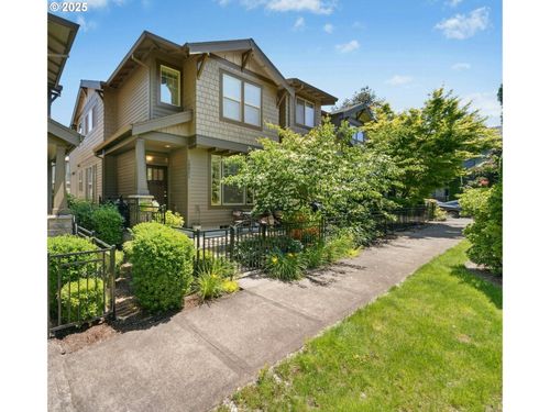 15971 Nw Hildago Ln, Portland, OR, 97229-1122 | Card Image