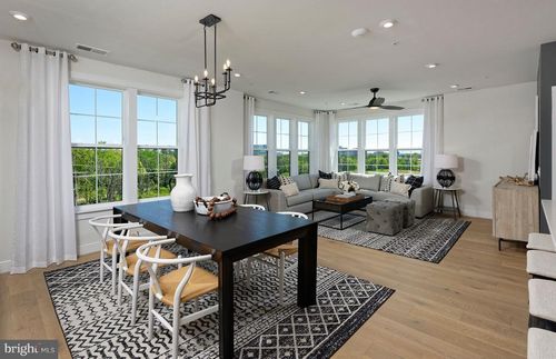 202-5840 Moonstone Way, Haymarket, VA, 20168 | Card Image