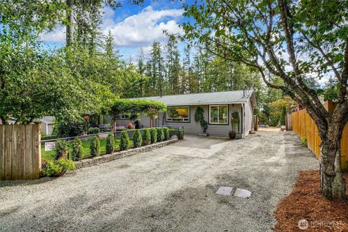 22005 Se 295th Pl, Black Diamond, WA, 98010-1269 | Card Image