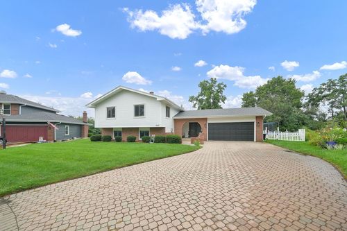 1441 Holland Pl, Downers Grove, IL, 60515-1147 | Card Image
