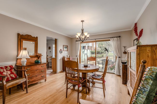 806 - 806 Chanticleer Ln, Condo with 3 bedrooms, 2 bathrooms and 2 parking in Hinsdale IL | Image 6