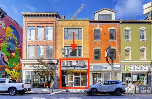 17 John St N, Hamilton, ON, L8R1H1 | Card Image