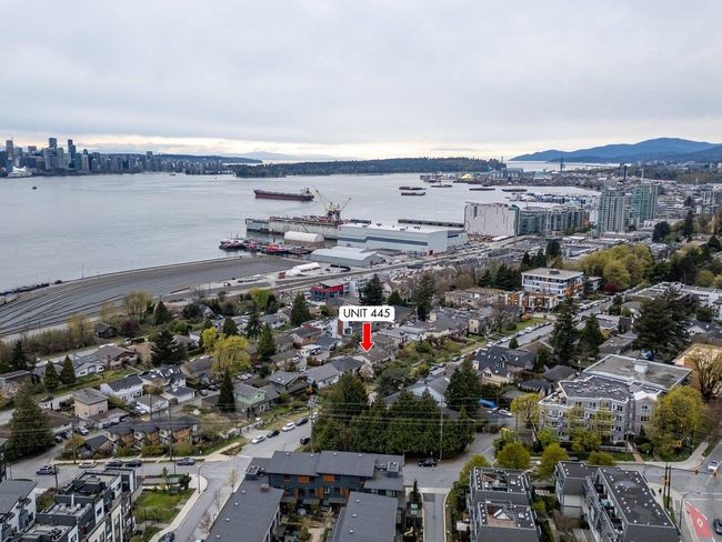 445 E 2 Nd Street, Home with 2 bedrooms, 1 bathrooms and 2 parking in North Vancouver BC | Image 39