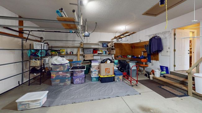 Garage | Image 40