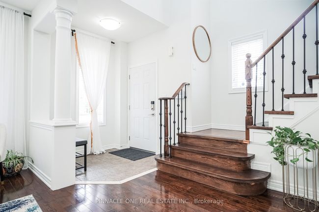 2 Marriner Cres, House other with 3 bedrooms, 3 bathrooms and 2 parking in Ajax ON | Image 5
