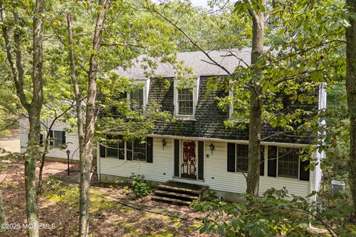 2430 Easy St, Allenwood, NJ, 08720-7019 | Card Image