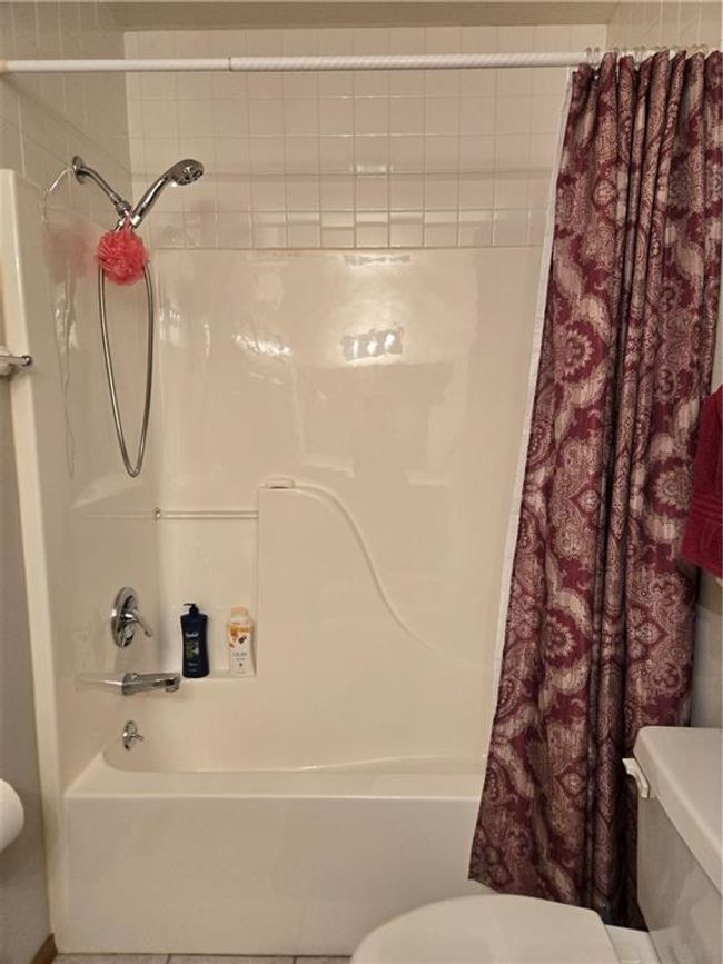 724 W 3 Rd St, House other with 2 bedrooms, 2 bathrooms and null parking in Pittsburg KS | Image 14