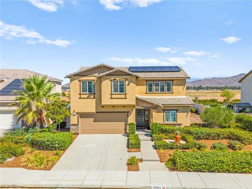 30804 Expedition Dr, Winchester, CA, 92596-3513 | Card Image
