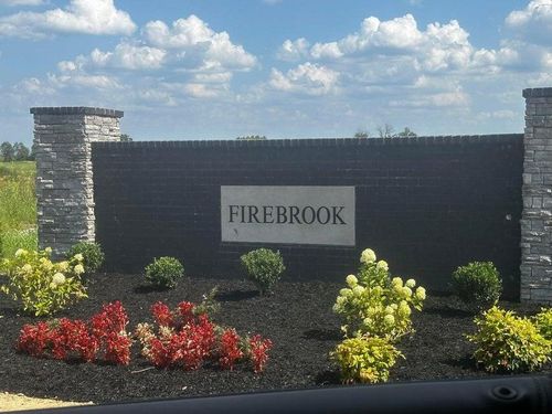 201 Navajo Dr, Richmond, KY, 40475-8799 | Card Image