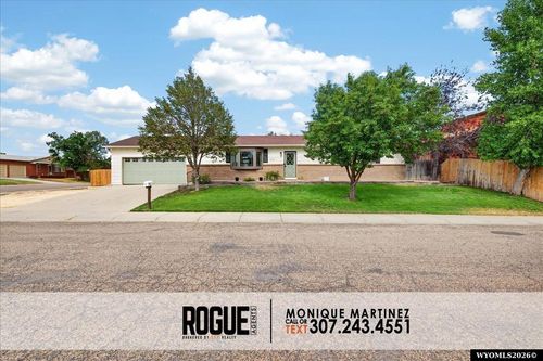 502 Thelma Dr, Casper, WY, 82609-2314 | Card Image