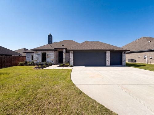 1530 Woodmere Dr, Krum, TX, 76249-1545 | Card Image