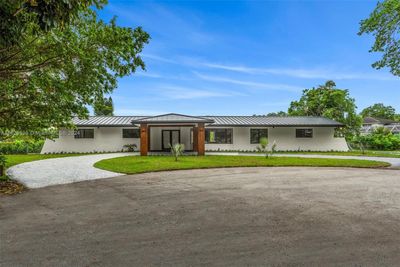 7000 Sw 125th St, House other with 5 bedrooms, 4 bathrooms and null parking in Pinecrest FL | Image 2