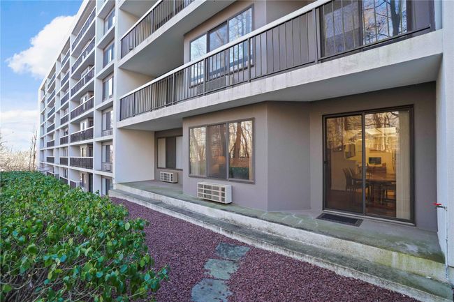 View of building exterior | Image 26
