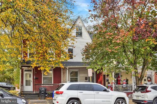 622 Woodbine St, HARRISBURG, PA, 17110-2452 | Card Image