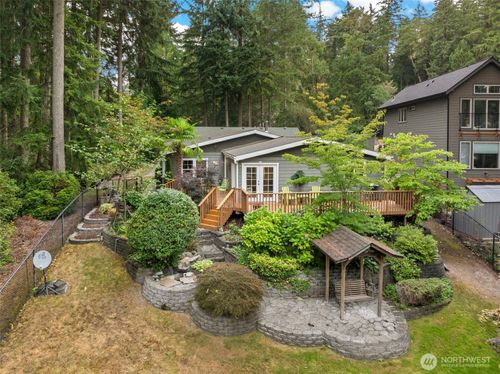 11116 Matthews Way, Anderson Island, WA, 98303-9716 | Card Image