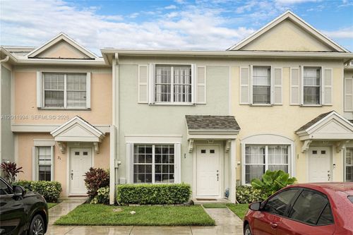 29-29 Simonton Cir, Weston, FL, 33326-1175 | Card Image