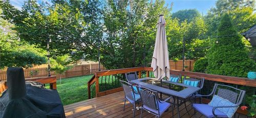 825 12th Terrace, Lee's Summit, MO, 64081 | Card Image